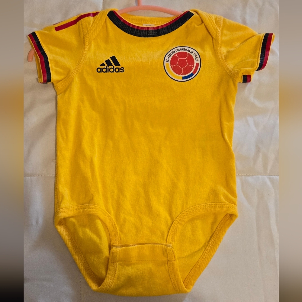 Bundle Adidas Jersey infant One Pieces